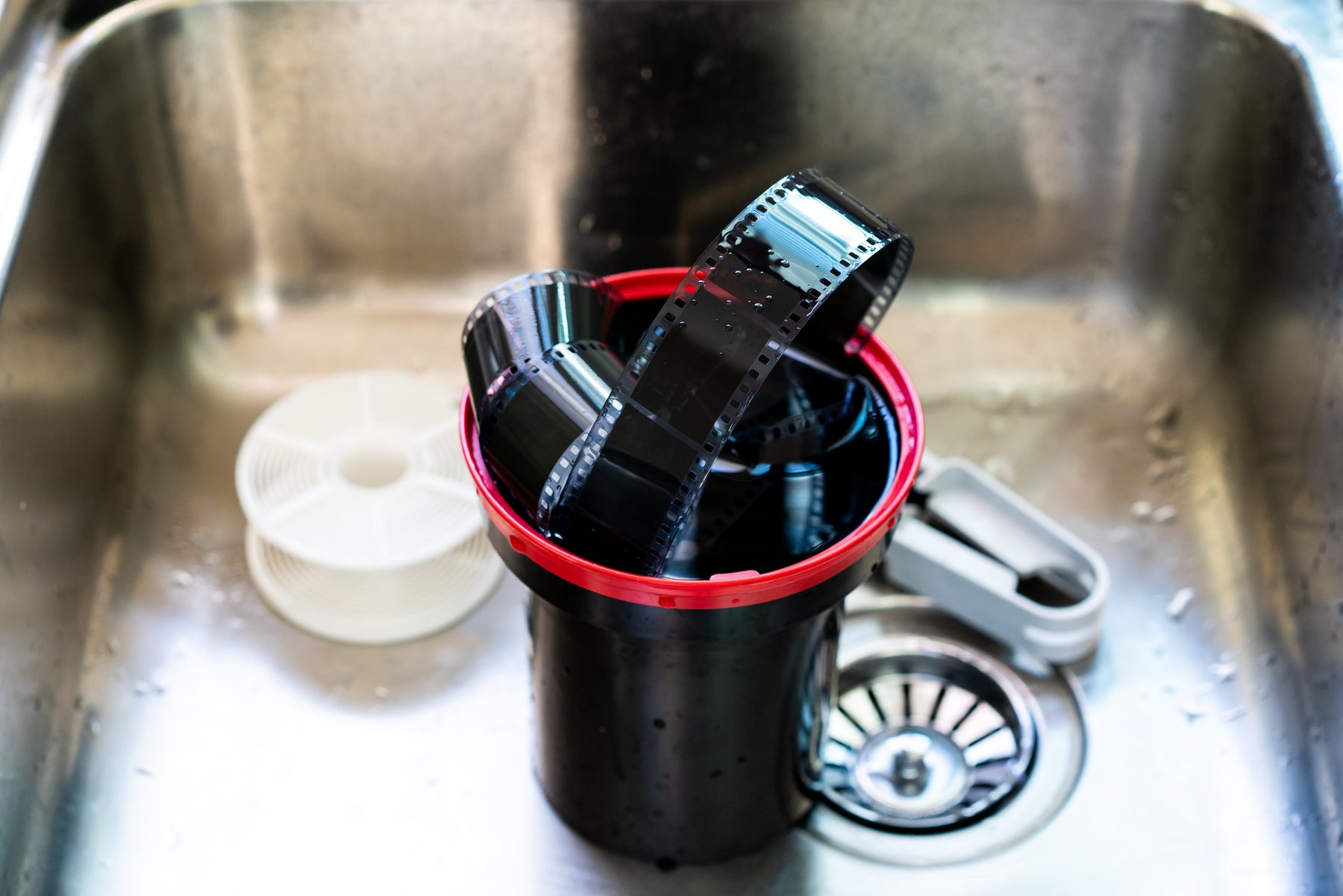 Free Educational Videos from Ilford for Techniques in the Darkroom