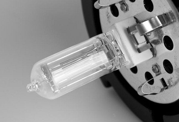 Interfit INT 036 Halogen Bulb 1000W 240V