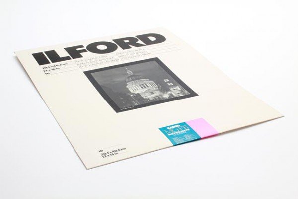 Ilford Multigrade FB Cooltone, Glossy, 12 x 16in, 10 Sheets