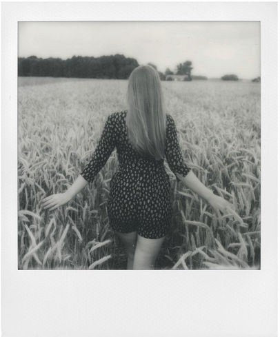 Polaroid  B&W 600 Film - 8 pictures