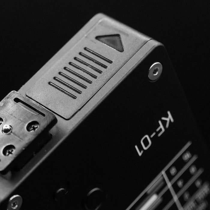 Keks KF01 Compact Flash For Film Cameras (Black)