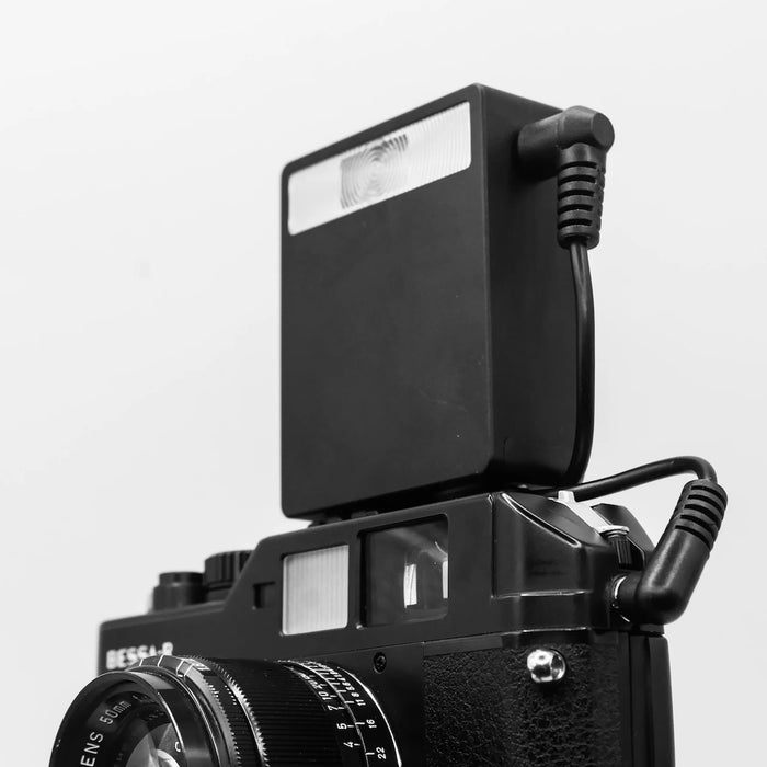 Keks KF01 Compact Flash For Film Cameras (Black)