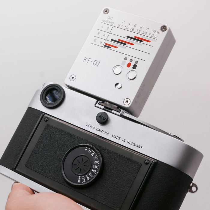 Keks KF01 Compact Flash For Film Cameras (Chrome)