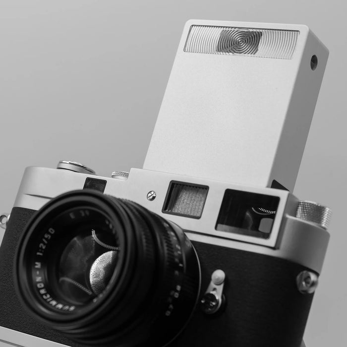 Keks KF01 Compact Flash For Film Cameras (Chrome)