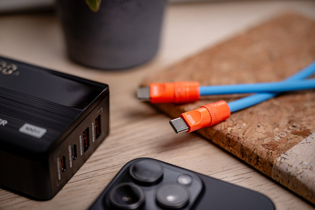 Newell USB-C - USB-C 100 W Spiral Silicone Cable -  2m Blue-Orange