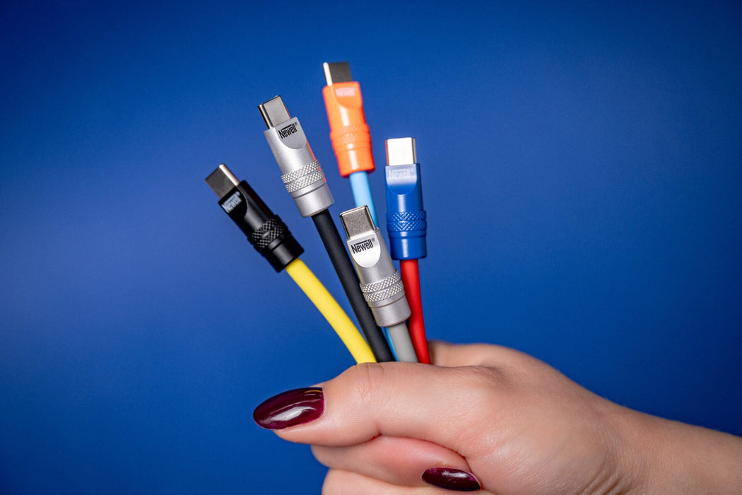 Newell USB-C - USB-C 100 W Silicone Cable -  2m Blue-Orange