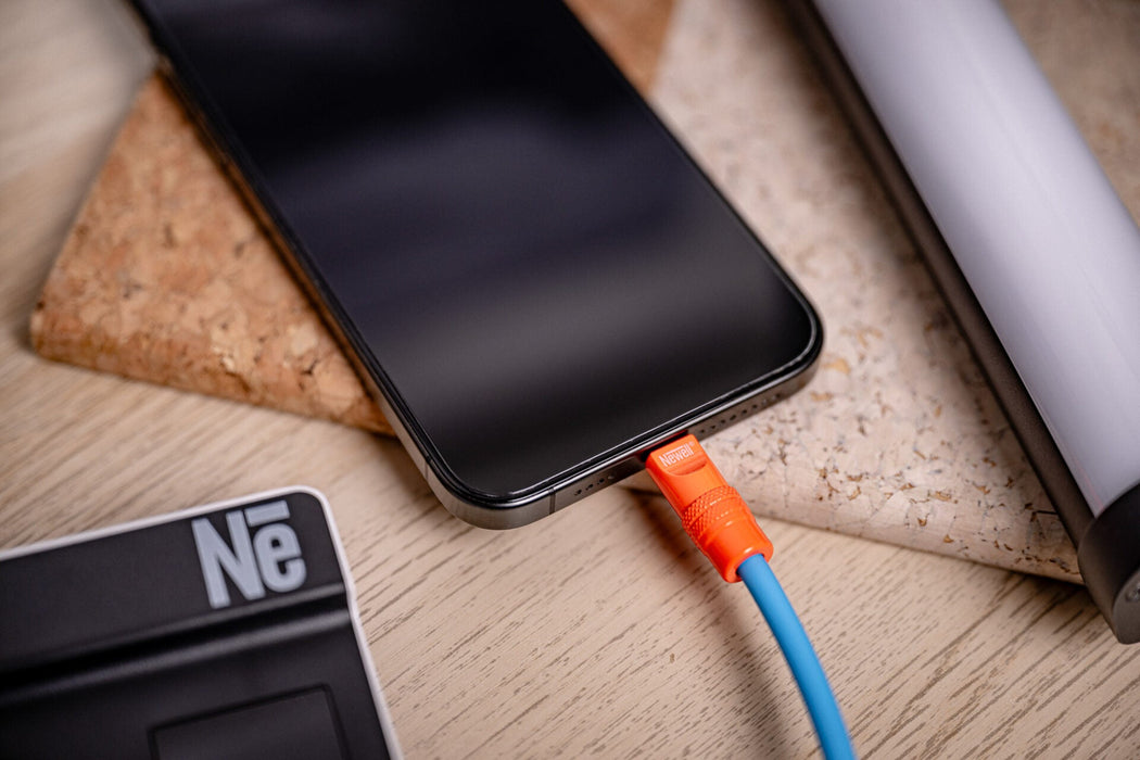 Newell USB-C - USB-C 100 W Silicone Cable -  2m Blue-Orange