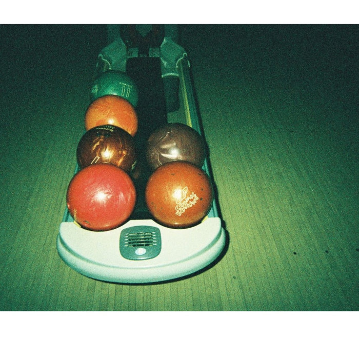 Lomography Color Negative Simple Use Camera (FILM EXPIRED)