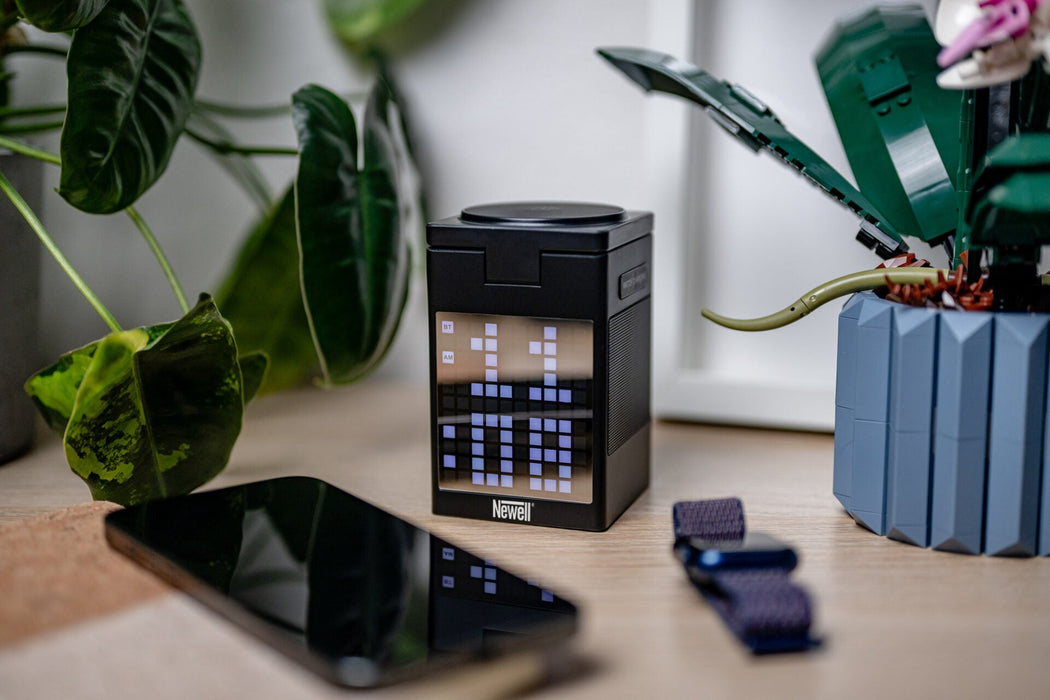 Newell induOne MagPlay charger