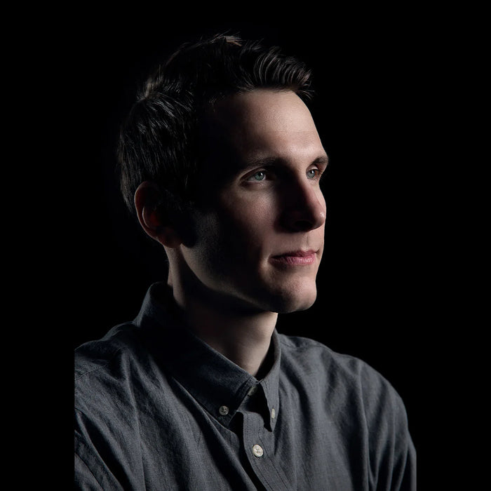 Westcott X-Drop Wrinkle-Resistant Backdrop 5' x 7' (Select Colour)